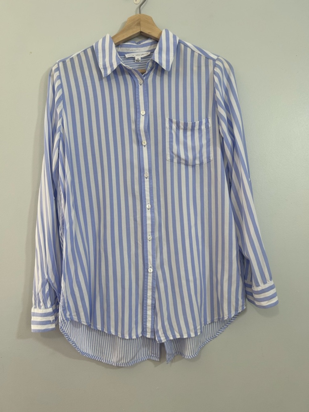 Jane and Delancey Light Blue & White Striped Button-Down Shirt M